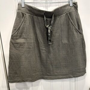 Loft - women’s sz med knit skirt